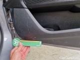  Peugeot  308 PEUGEOT  / 2017 / 5P / BERLINA BUSINESS BLUEHDI 130 EAT8 SeS AUT. #161
