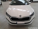  Skoda  Octavia SKODA  WAGON / 2020 / 5P / STATION WAGON 2.0 TDI EVO 110KW STYLE DSG #26