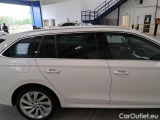 Skoda  Octavia SKODA  WAGON / 2020 / 5P / STATION WAGON 2.0 TDI EVO 110KW STYLE DSG #33