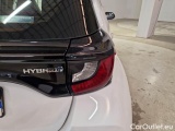  Toyota  Yaris TOYOTA  / 2020 / 5P / BERLINA HYBRID BUSINESS MY20 #77