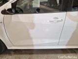  Toyota  Yaris TOYOTA  / 2020 / 5P / BERLINA HYBRID BUSINESS MY20 #110