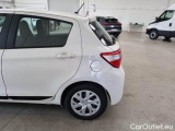  Toyota  Yaris TOYOTA  / 2017 / 5P / BERLINA 1.5 HYBRID ACTIVE #63