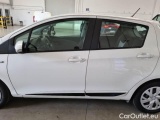  Toyota  Yaris TOYOTA  / 2017 / 5P / BERLINA 1.5 HYBRID ACTIVE #68