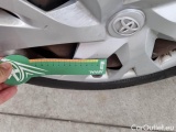  Toyota  Yaris TOYOTA  / 2017 / 5P / BERLINA 1.5 HYBRID ACTIVE #81