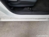  Toyota  Yaris TOYOTA  / 2017 / 5P / BERLINA 1.5 HYBRID ACTIVE #87
