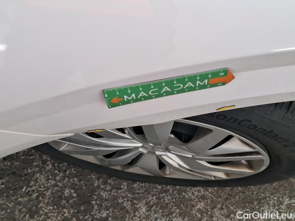  Peugeot  208  Premium 1.5 HDi 100CV BVM6 E6d #6