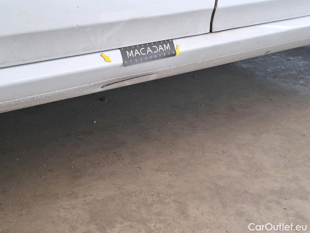  Renault  Megane  IV Berline 5pt. Société Air Nav 1.5 dCi 90CV BVM6 E6 #29