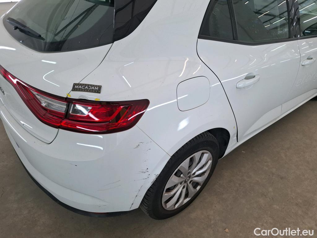  Renault  Megane  IV Berline 5pt. Société Air Nav 1.5 dCi 90CV BVM6 E6 #9