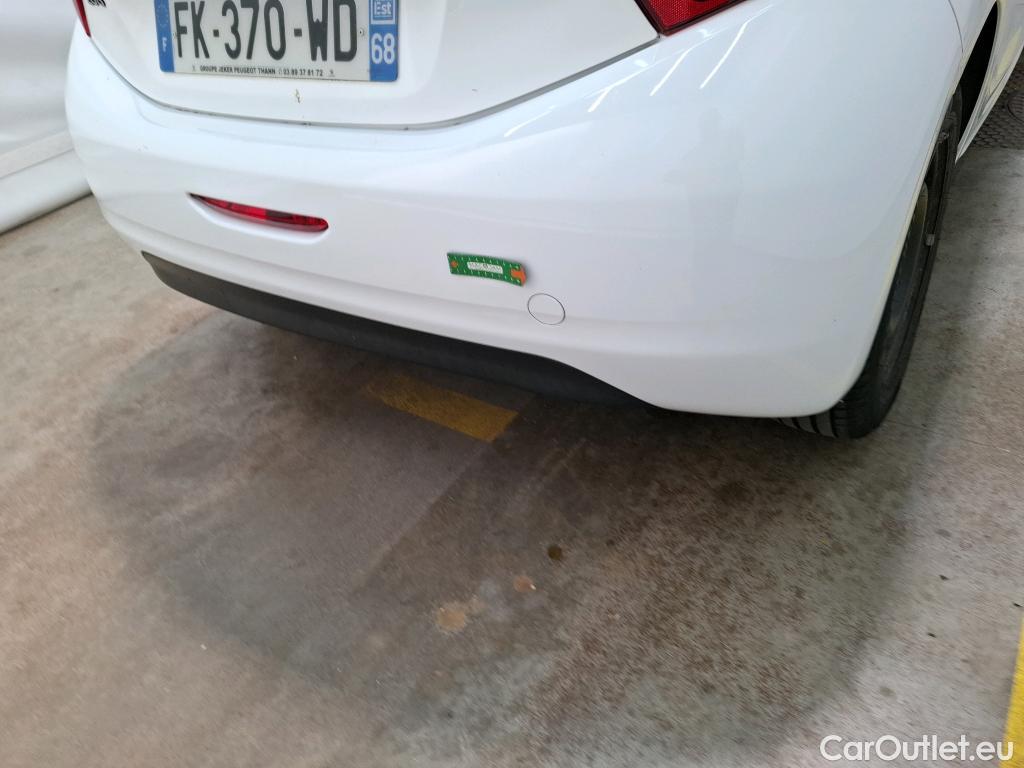  Peugeot  208  Affaire Premium Pack 1.5 HDi 100CV BVM5 E6dT #7