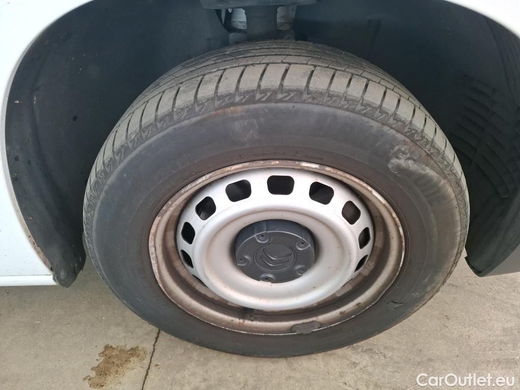  Citroen  Berlingo  Fourgon Club M 650 1.5 BlueHDi 100CV BVM6 E6d #46