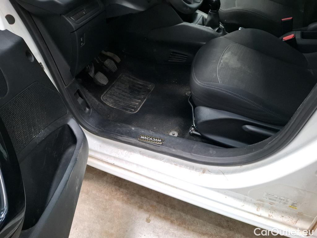  Peugeot  208  Affaire Premium Pack 1.5 HDi 100CV BVM5 E6dT #23