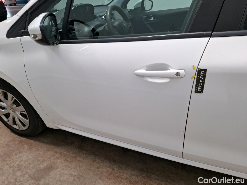  Peugeot  208  Affaire Premium Pack 1.5 HDi 100CV BVM5 E6dT #56