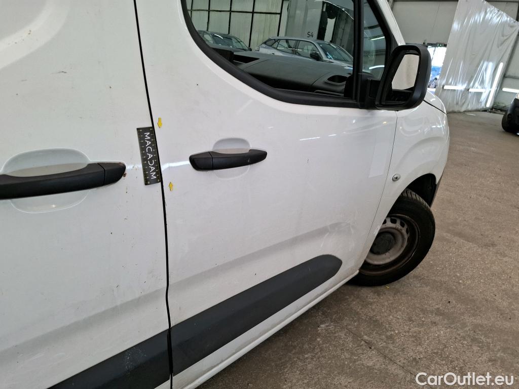  Citroen  Berlingo  Fourgon Club M 650 1.5 BlueHDi 100CV BVM6 E6d #17