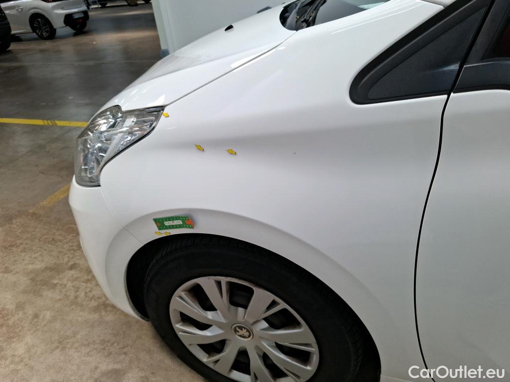  Peugeot  208  Affaire Premium Pack 1.5 HDi 100CV BVM5 E6dT #58