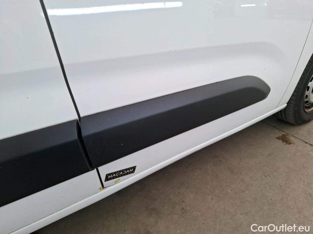  Citroen  Berlingo  Fourgon Club M 650 1.5 BlueHDi 100CV BVM6 E6d #24