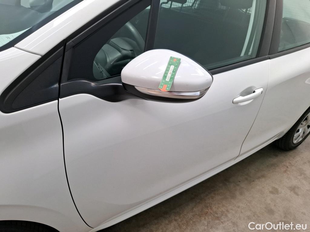  Peugeot  208  Affaire Premium Pack 1.5 HDi 100CV BVM5 E6dT #41