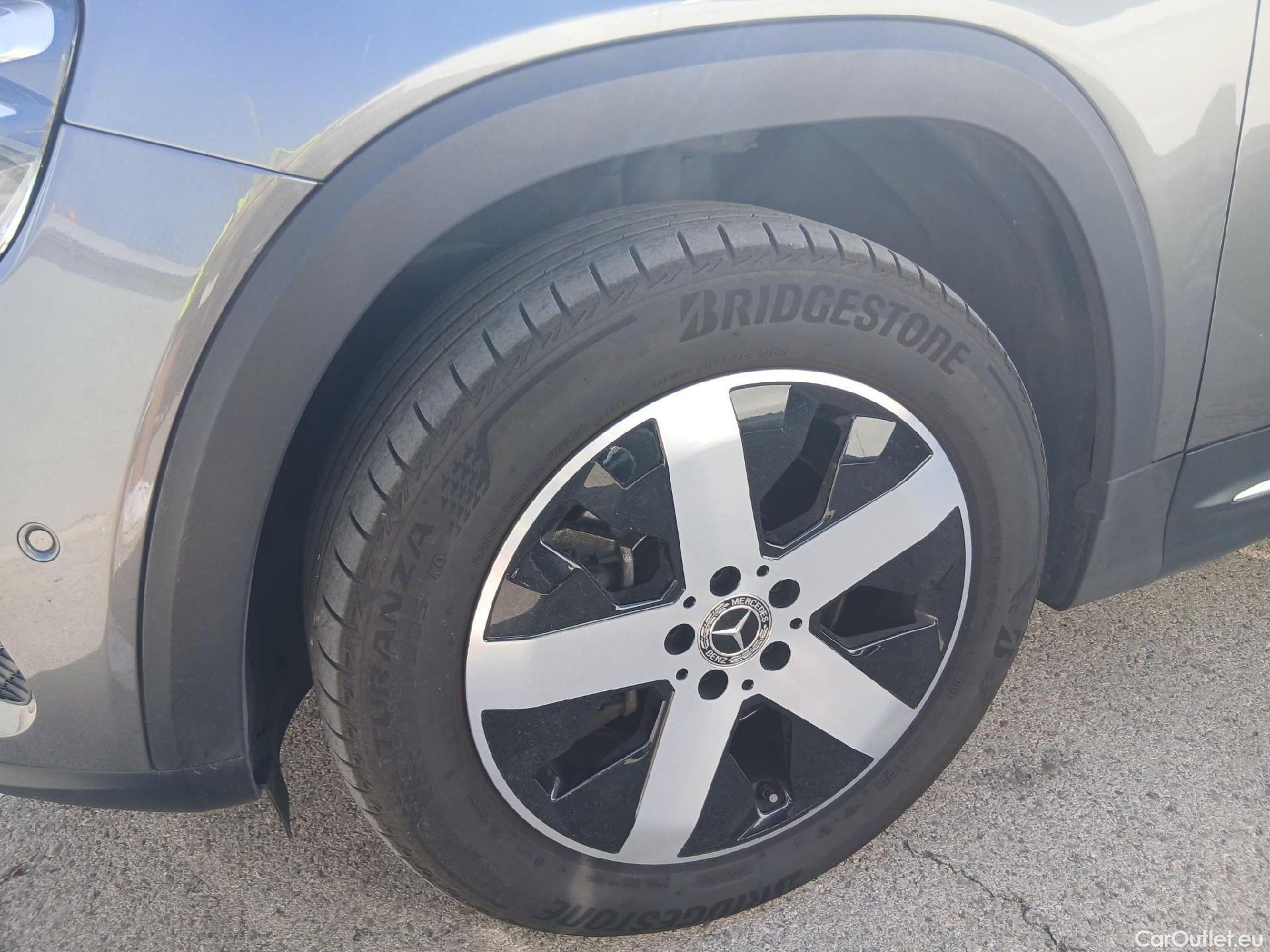  Mercedes  GLB MERCEDES-BENZ  / 2019 / 5P / todoterreno 2.0  200 D DCT 110KW (150CV) (AC) #7