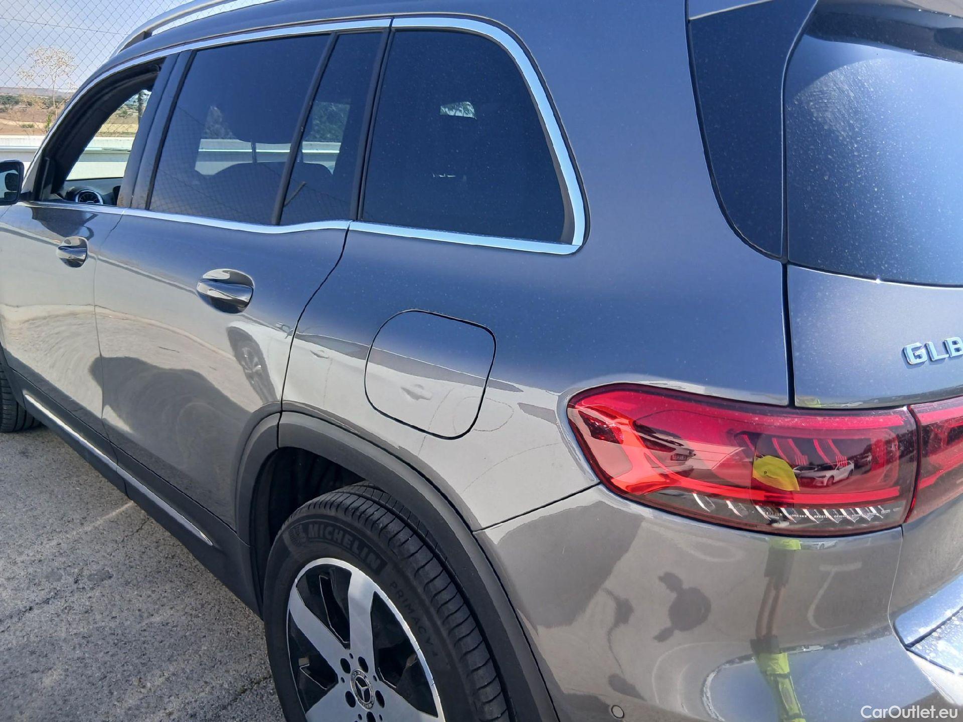  Mercedes  GLB MERCEDES-BENZ  / 2019 / 5P / todoterreno 2.0  200 D DCT 110KW (150CV) (AC) #15