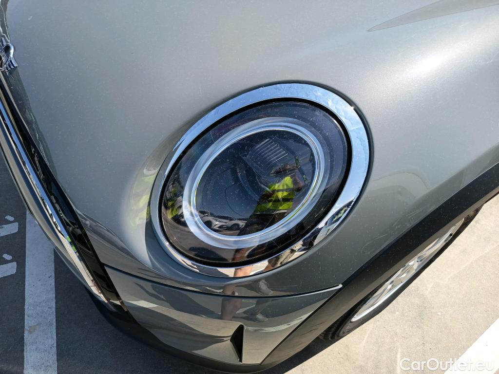  Mini  Mini   / 2021 / 3P / berlina con portón ONE #25