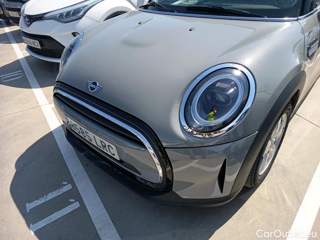  Mini  Mini   / 2021 / 3P / berlina con portón ONE #23