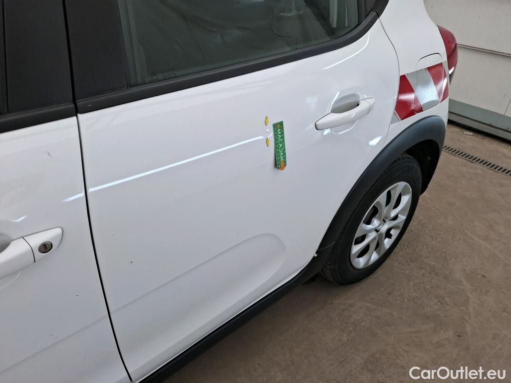  Citroen  C3  Société Feel 1.5 BlueHDI 100CV BVM6 E6dT #1