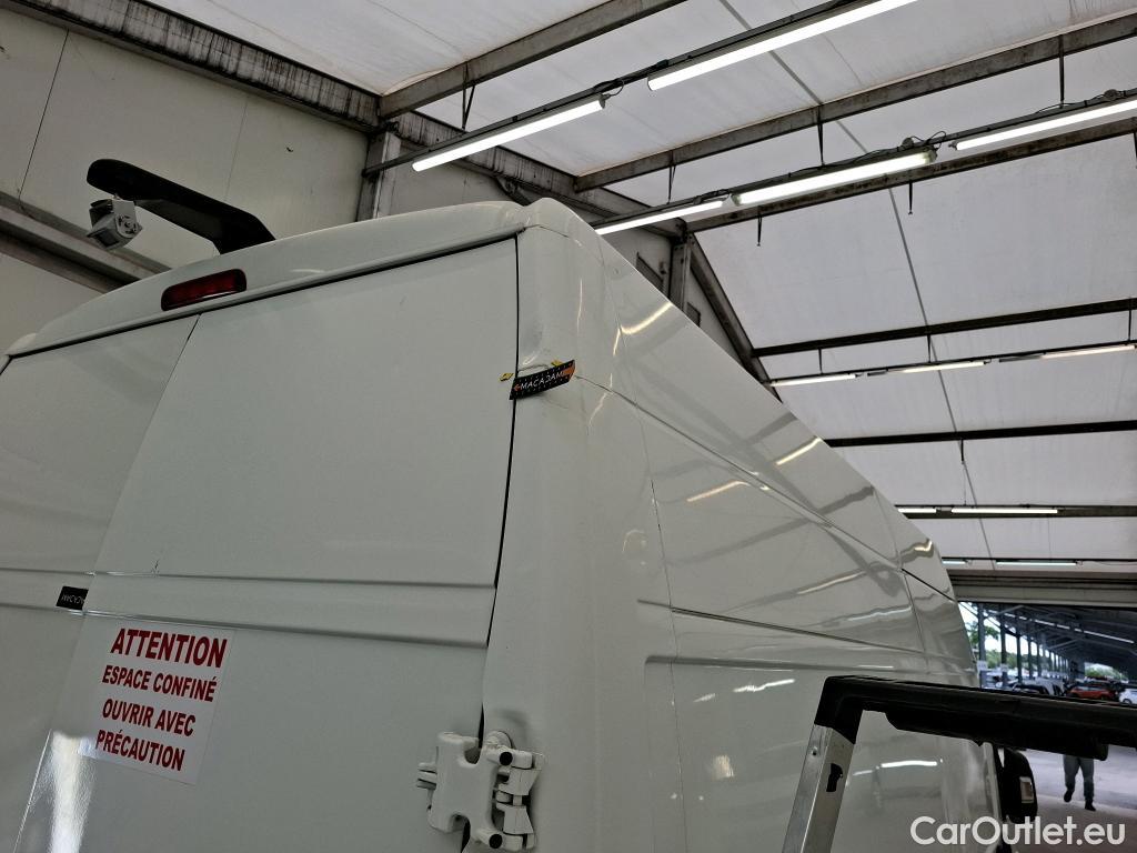  Peugeot  Boxer PEUGEOT  VU 4p Fourgon 2.0 BLUEHDI 130 S&S PREMIUM 335 L3H3 #77