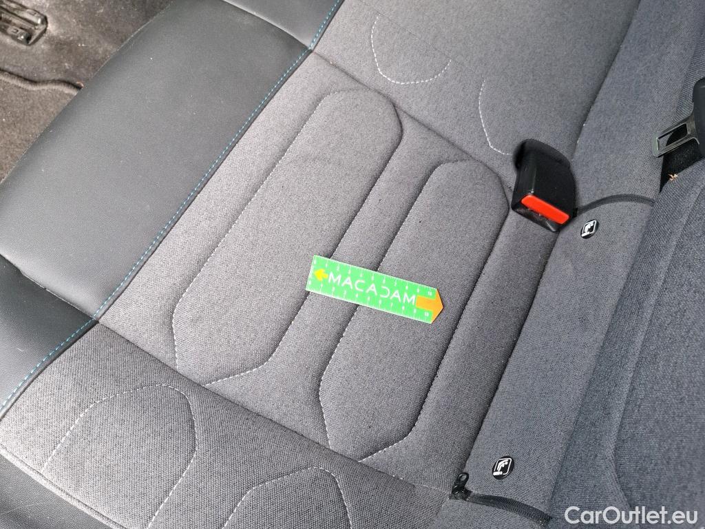  Citroen  C4  Berline Feel Pack 1.2 PureTech 130CV BVM6 E6d #36