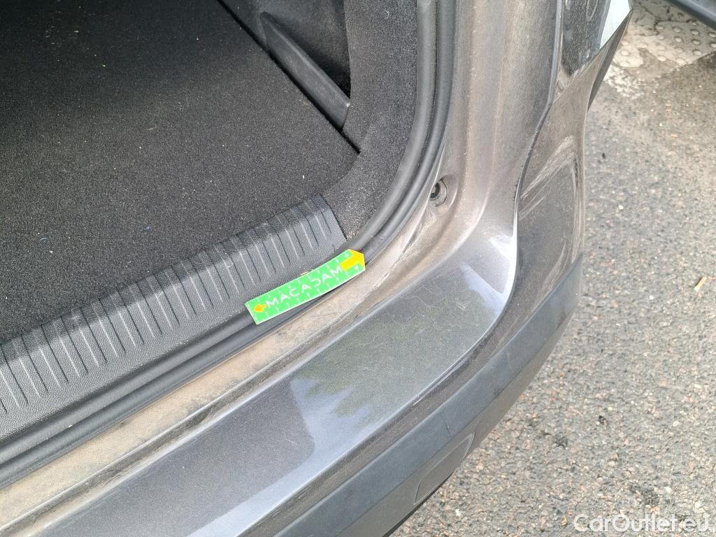 Citroen  C4  Berline Feel Pack 1.2 PureTech 130CV BVM6 E6d #41