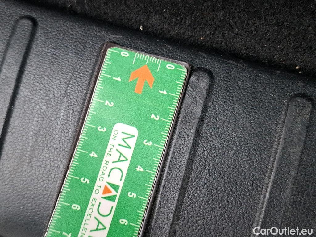  Hyundai  Tucson  Creative Hybrid 2WD 1.6 T-GDI 230CV BVA6 E6d #68