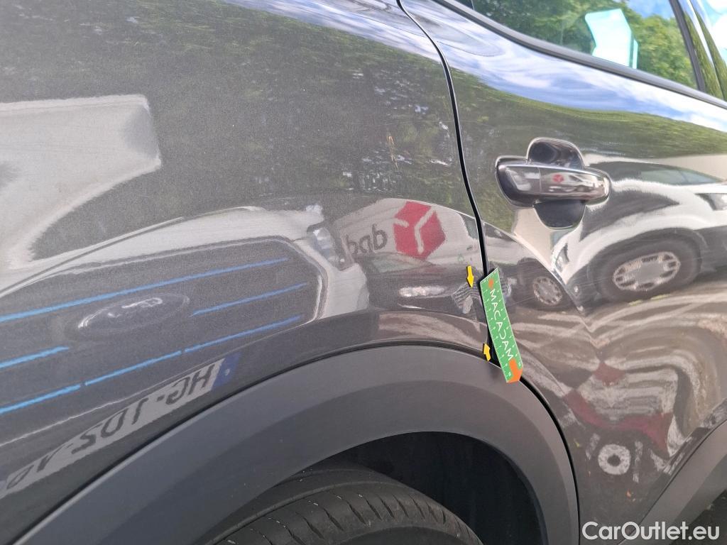  Citroen  C4  Berline Feel Pack 1.2 PureTech 130CV BVM6 E6d #4