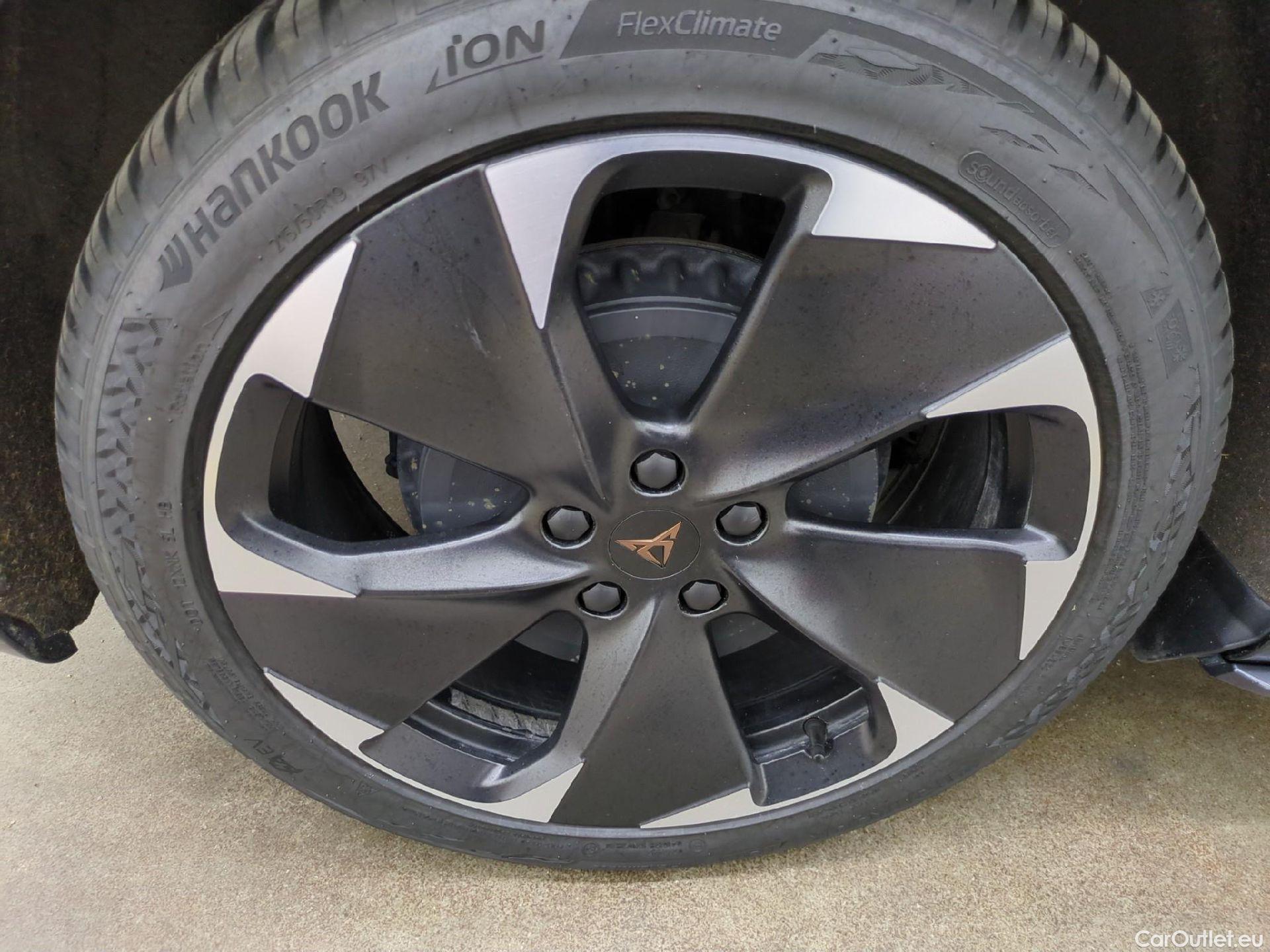  Cupra  Born CUPRA  / 2021 / 5P / Berline 230ch - batterie XL VZ #8
