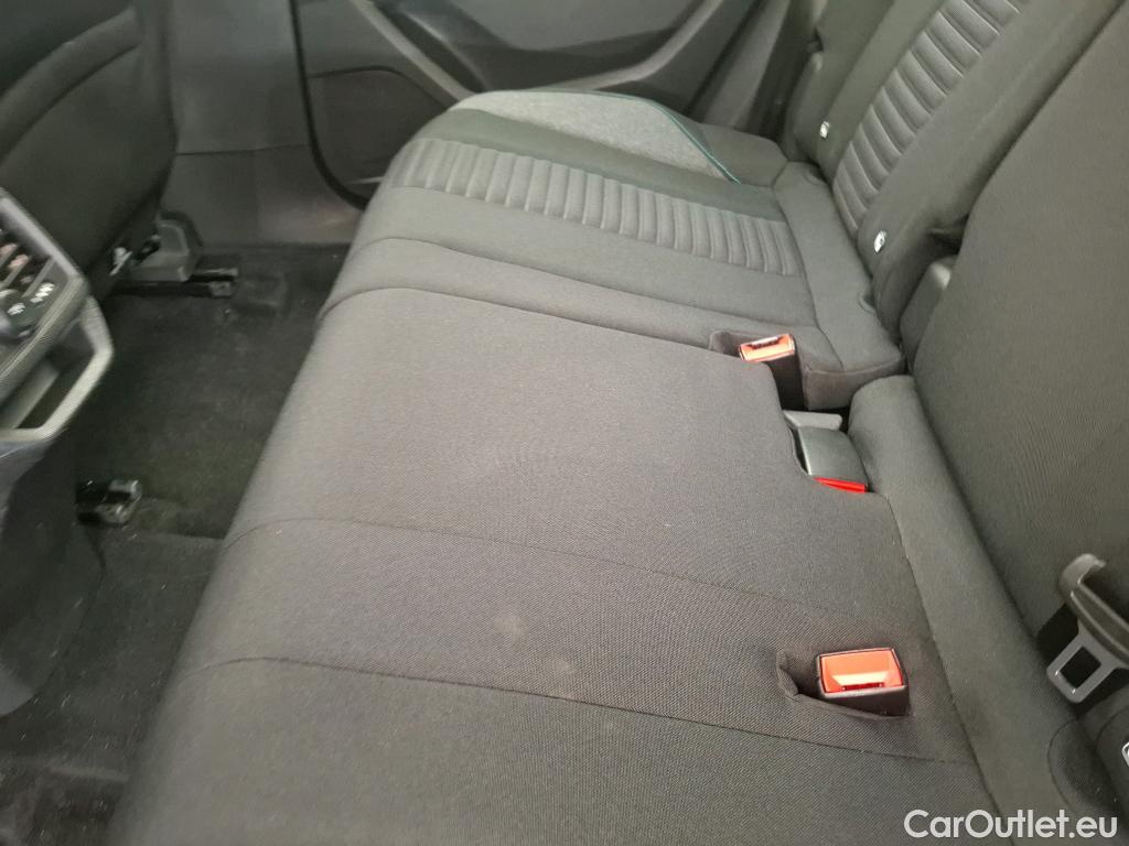 Peugeot  3008  II Active Pack 1.2 PureTech 130CV BVA8 E6d #18