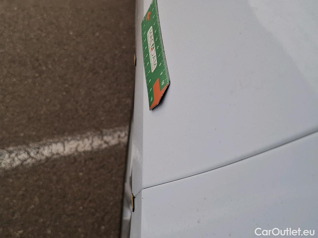  Renault  Clio  V Zen 1.0 TCe 100CV BVM5 E6dT #8