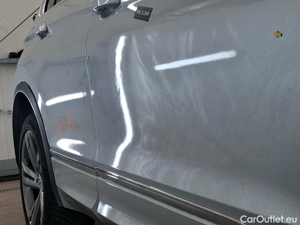  Volkswagen  Tiguan  / 2020 / 5P / SUV 1.4 eHybrid 245 DSG6 R-Line Exclusive #19