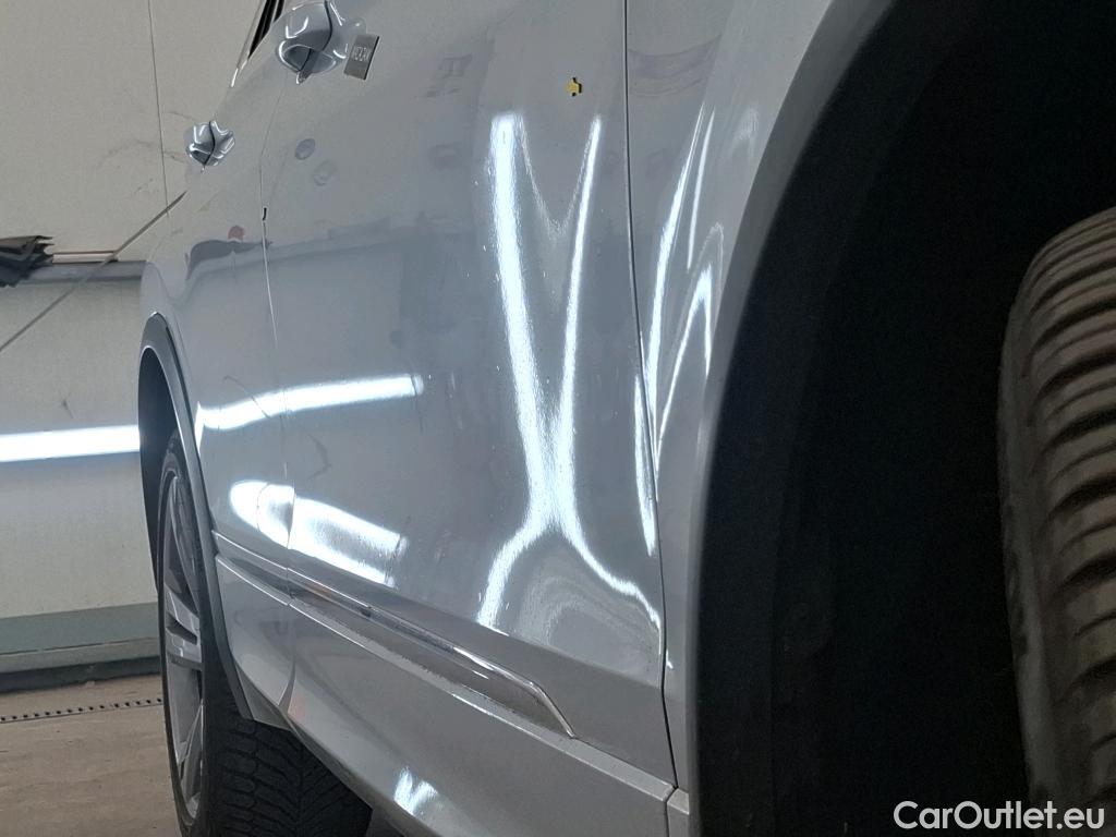  Volkswagen  Tiguan  / 2020 / 5P / SUV 1.4 eHybrid 245 DSG6 R-Line Exclusive #22