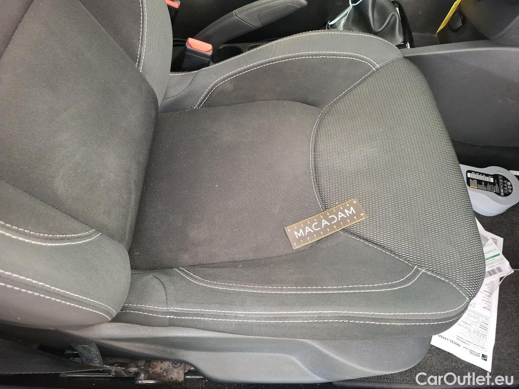  Renault  Clio  IV Business 0.9 TCe 90CV BVM5 E6 #18