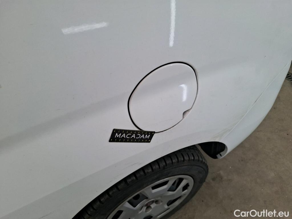 Fiat  Doblo Doblò Pack Pro Nav Maxi Fourgon 1.6 Multijet 105CV BVM6 E6 #41