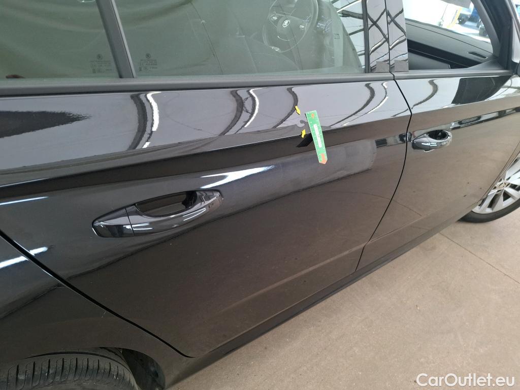  Skoda  KAMIQ  Ambition 1.0 TSI 110CV BVA7 E6d #16
