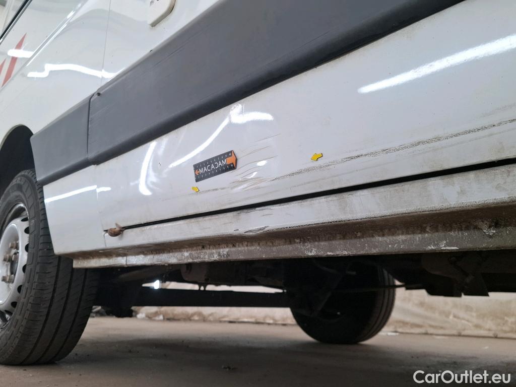  Renault  Master  III Fourgon L2H2 3 5 Grand Confort dCi #7