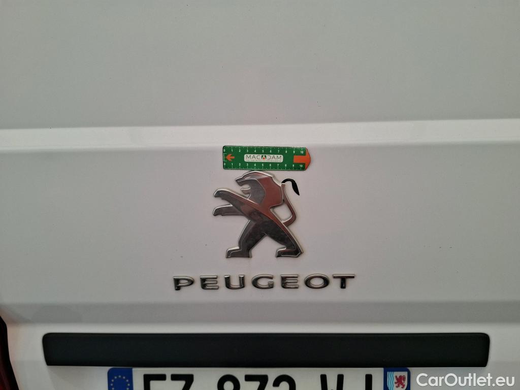  Peugeot  Boxer  Fourgon 330 L1H1 Asphalt BlueHDi 120 Stop&Start 2.2 120CV BVM6 #49