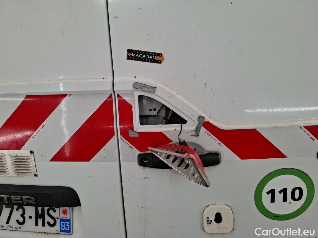  Renault  Master  III Fourgon L2H2 3 5 Grand Confort dCi #39