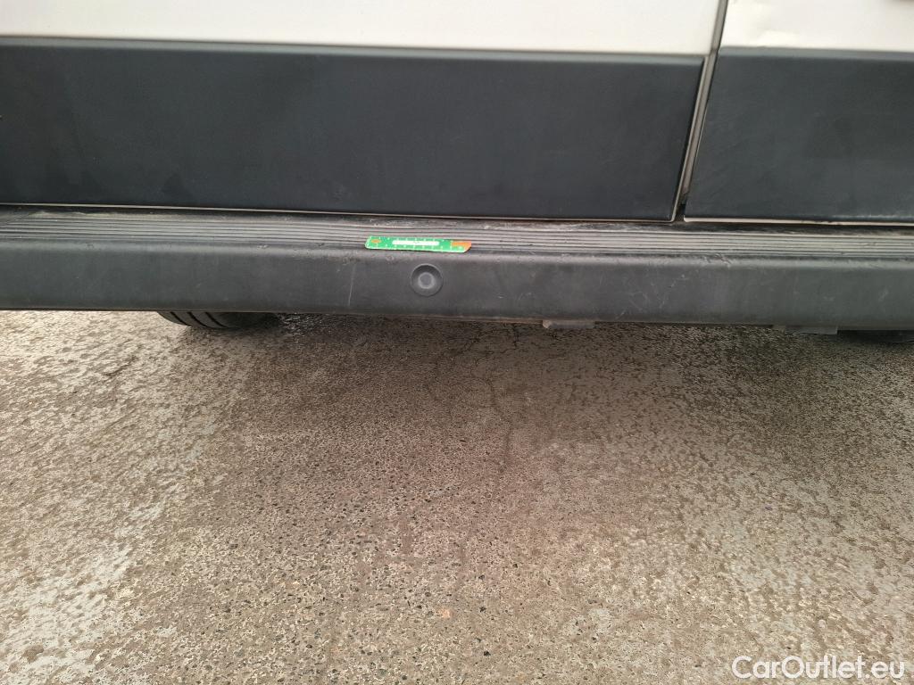  Peugeot  Boxer  Fourgon 330 L1H1 Asphalt BlueHDi 120 Stop&Start 2.2 120CV BVM6 #24