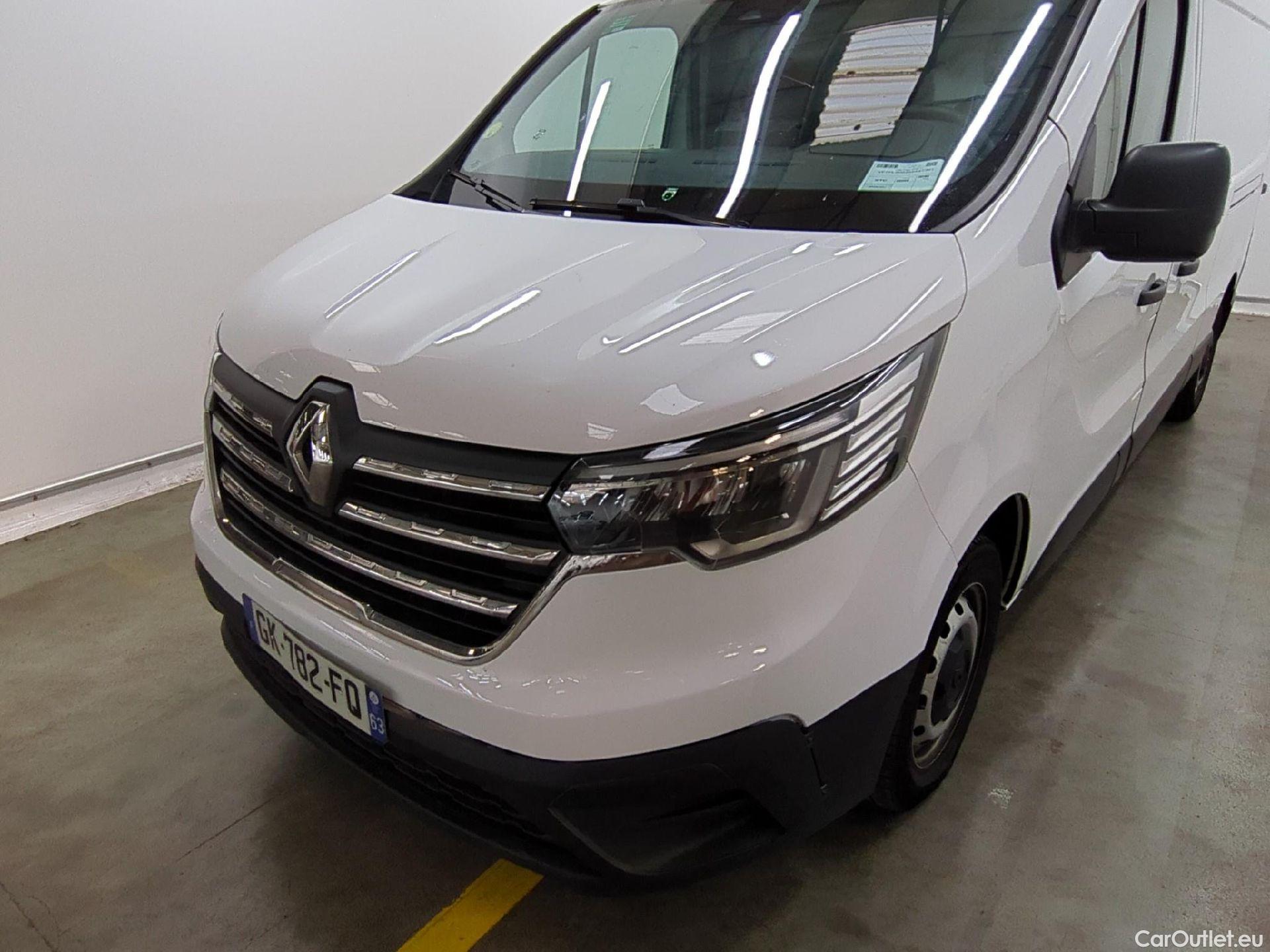  Renault  Trafic  Fourgon L2H1 3T Grand Confort 2.0 dCi 130CV BVM6 E6d #22