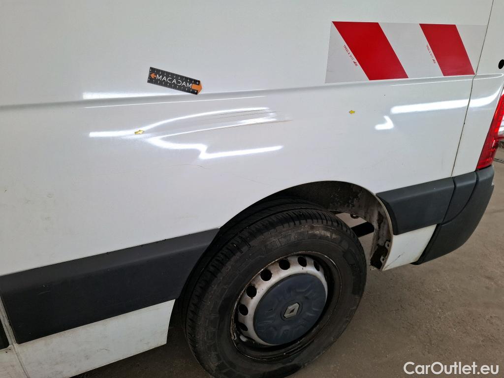 Renault  Master  III Fourgon L2H2 3 5 Grand Confort dCi #4