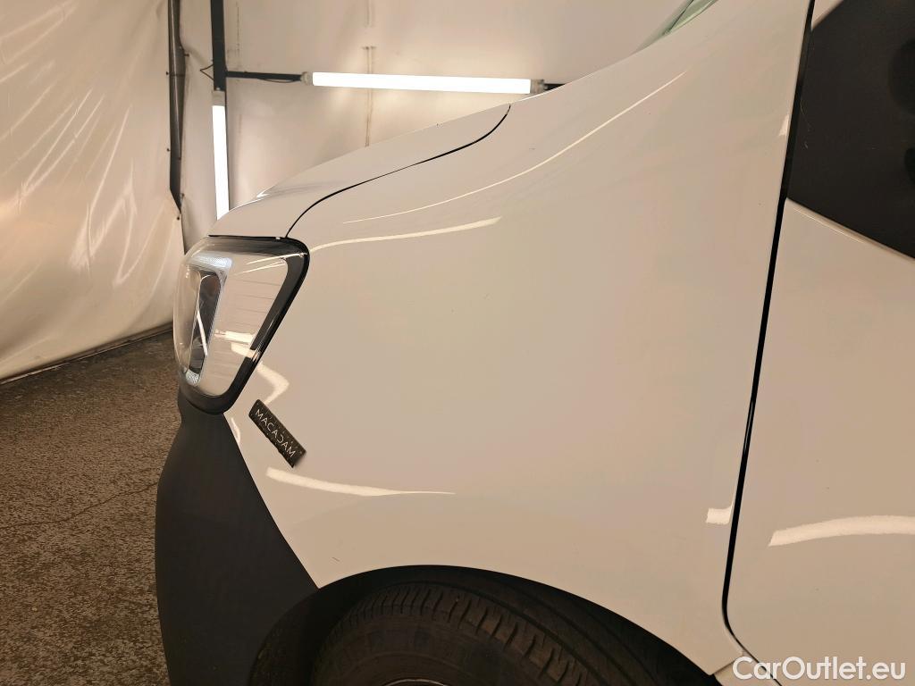  Renault  Master  III Fourgon L2H2 3 5 Grand Confort dCi 135CV BVM6 E6dT #4