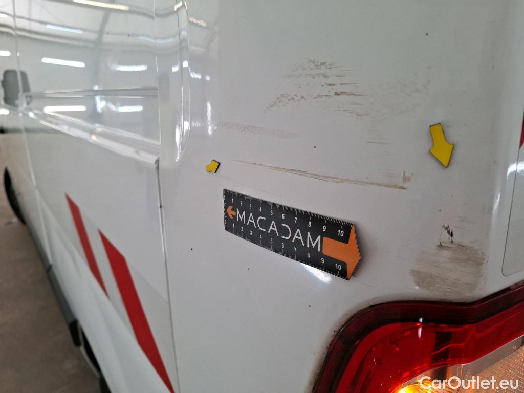  Renault  Master  III Fourgon L2H2 3 5 Grand Confort dCi #24