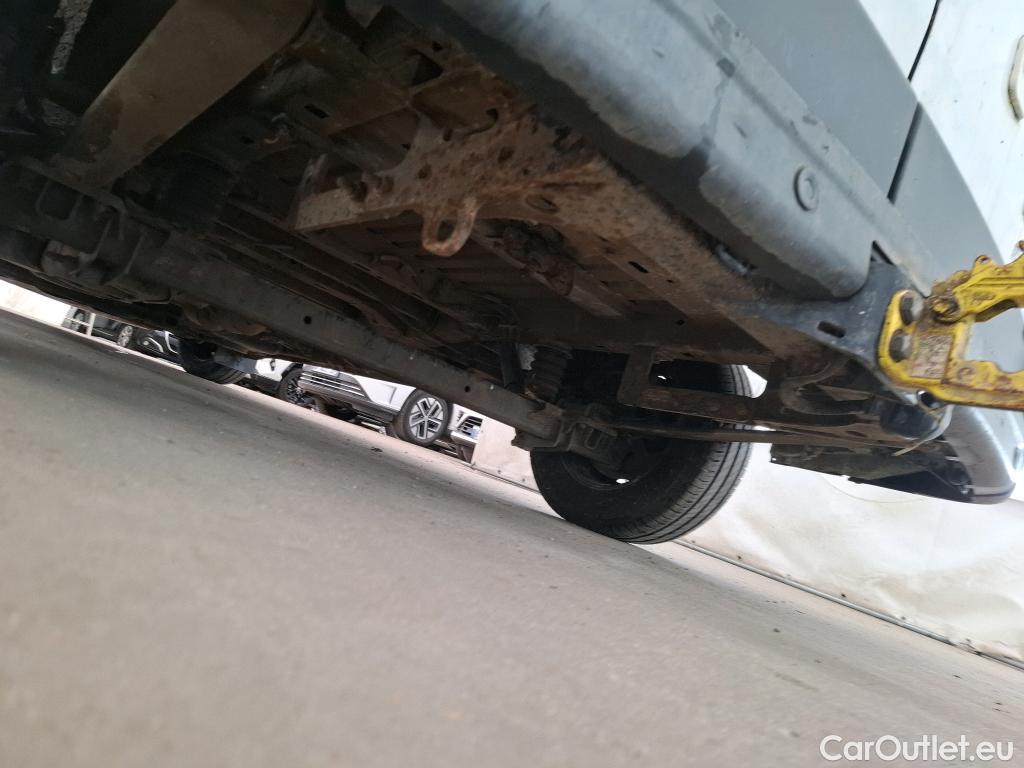  Renault  Master  III Fourgon L2H2 3 5 Grand Confort dCi #43
