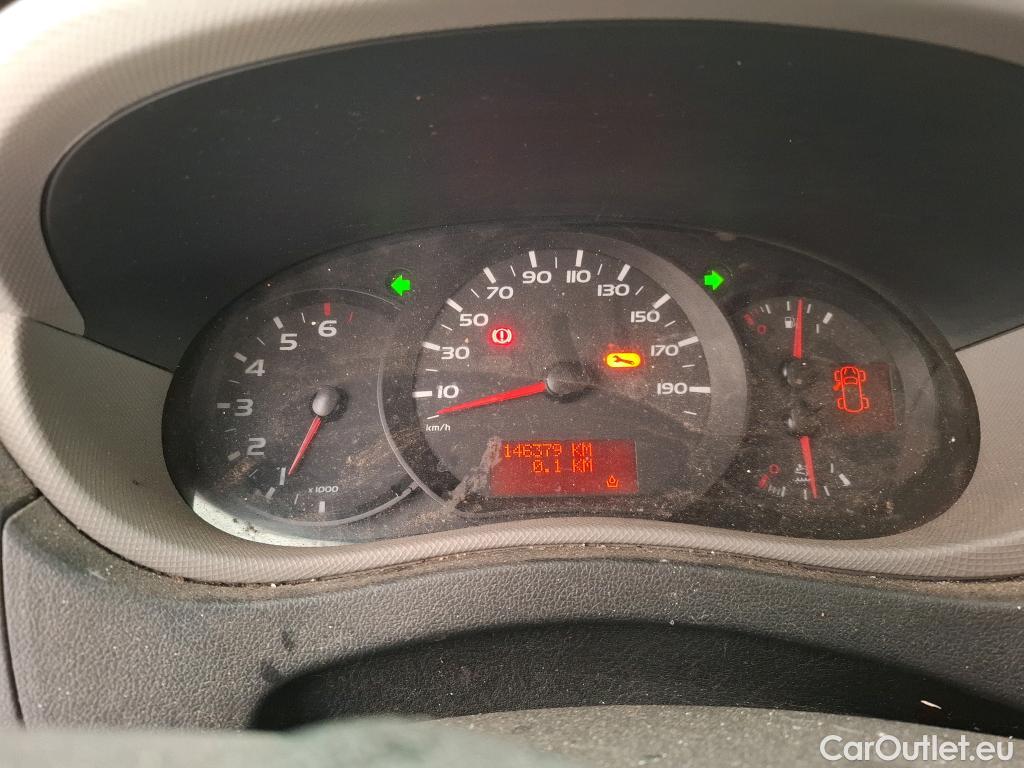  Renault  Master  III Fourgon L2H2 3 5 Grand Confort dCi #58