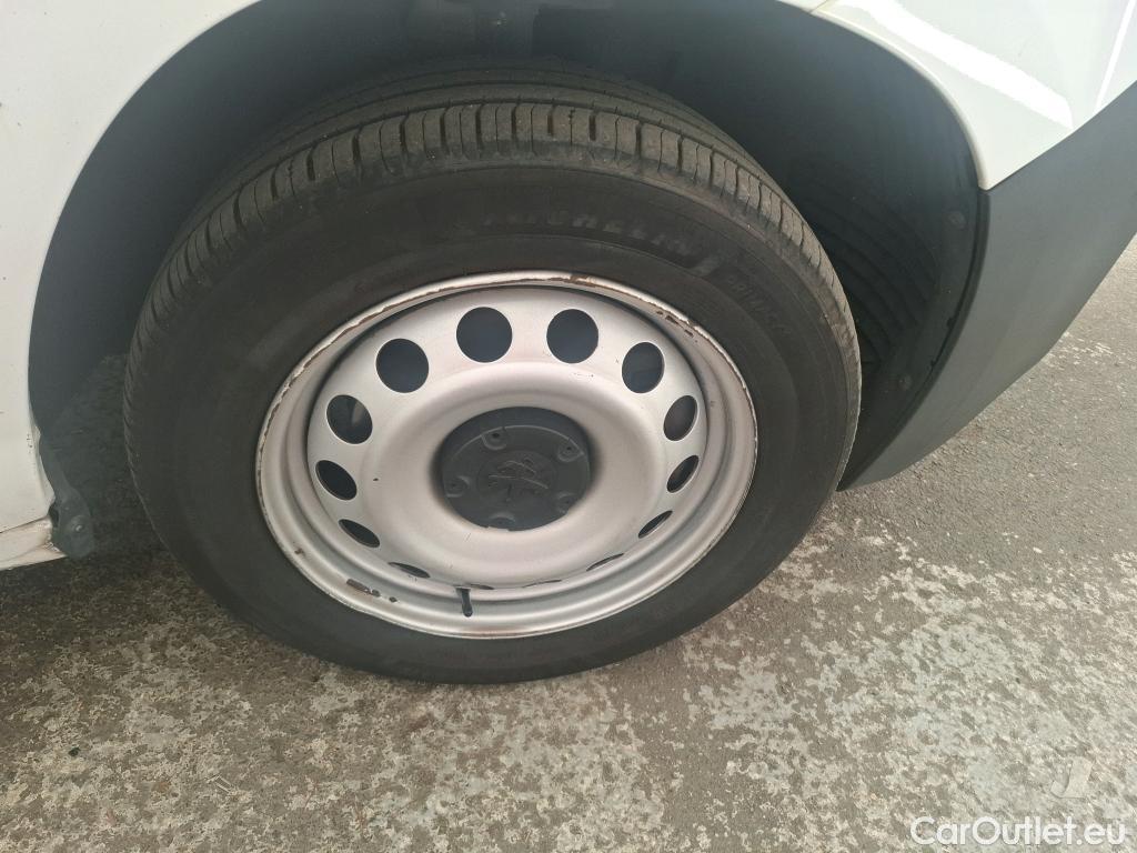  Peugeot  Partner  Premium L1 1.5 HDi 130CV BVA8 E6dT #17