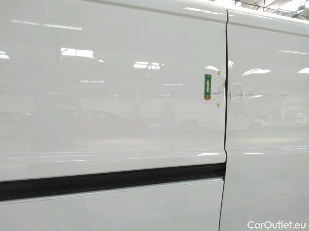  Renault  Trafic  Fourgon L2H1 1300 Confort 1.6 dCi #10
